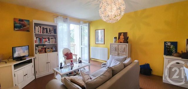 Appartement F3 à vendre - 3 pièces - 77.04 m2 - BLAGNAC - 31 - MIDI-PYRENEES - Century 21 Fly Immo Appartement F3 à vendre - 3 pièces - 77.04 m2 - BLAGNAC - 31 - MIDI-PYRENEES - Century 21 Fly Immo