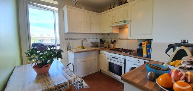 Appartement T3 à vendre - 3 pièces - 64.4 m2 - BLAGNAC - 31 - MIDI-PYRENEES - Century 21 Fly Immo Appartement T3 à vendre - 3 pièces - 64.4 m2 - BLAGNAC - 31 - MIDI-PYRENEES - Century 21 Fly Immo