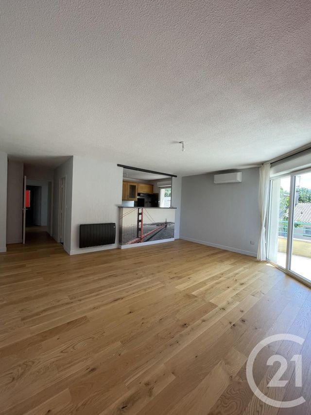 Appartement F3 à louer - 3 pièces - 67.23 m2 - BLAGNAC - 31 - MIDI-PYRENEES - Century 21 Fly Immo Appartement F3 à louer - 3 pièces - 67.23 m2 - BLAGNAC - 31 - MIDI-PYRENEES - Century 21 Fly Immo