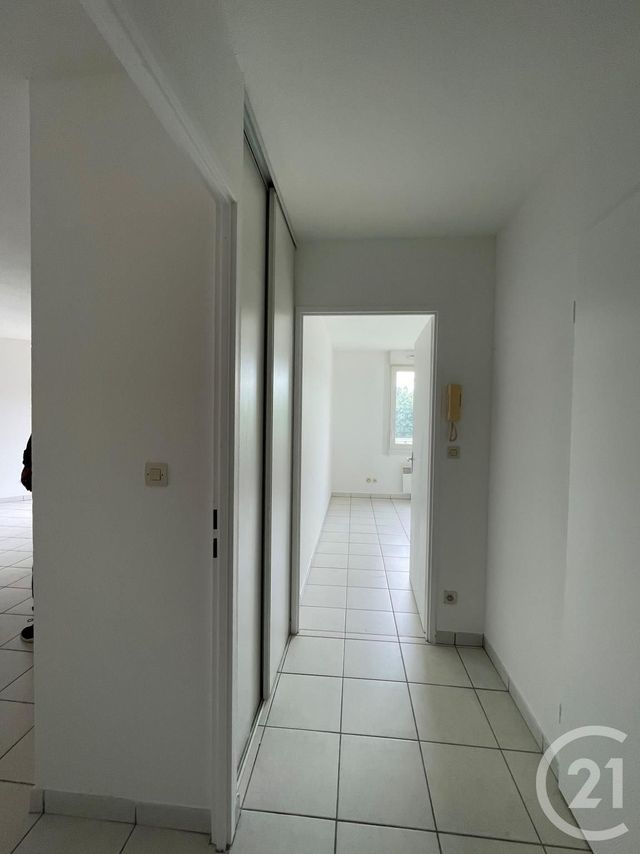 Appartement F2 à louer - 2 pièces - 45.24 m2 - TOULOUSE - 31 - MIDI-PYRENEES - Century 21 Fly Immo Appartement F2 à louer - 2 pièces - 45.24 m2 - TOULOUSE - 31 - MIDI-PYRENEES - Century 21 Fly Immo