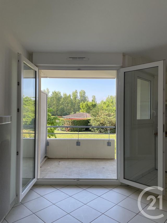 Appartement F2 à louer - 2 pièces - 45.24 m2 - TOULOUSE - 31 - MIDI-PYRENEES - Century 21 Fly Immo Appartement F2 à louer - 2 pièces - 45.24 m2 - TOULOUSE - 31 - MIDI-PYRENEES - Century 21 Fly Immo