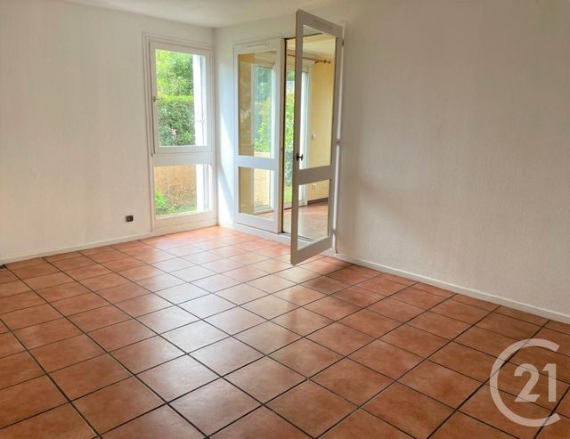Afficher la photo en grand Appartement F4 à vendre - 4 pièces - 83.57 m2 - BLAGNAC - 31 - MIDI-PYRENEES - Century 21 Fly Immo