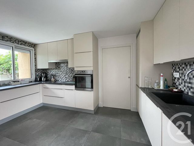 Afficher la photo en grand maison à vendre - 5 pièces - 119.44 m2 - BEAUZELLE - 31 - MIDI-PYRENEES - Century 21 Fly Immo