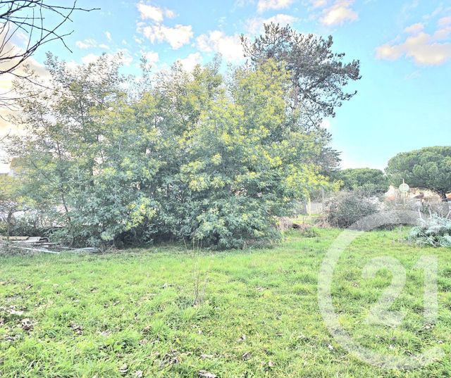 Afficher la photo en grand terrain à vendre - 402.0 m2 - BEAUZELLE - 31 - MIDI-PYRENEES - Century 21 Fly Immo
