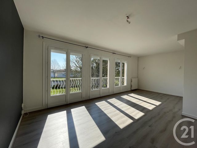 Afficher la photo en grand immeuble à vendre - 289.6 m2 - BEAUZELLE - 31 - MIDI-PYRENEES - Century 21 Fly Immo