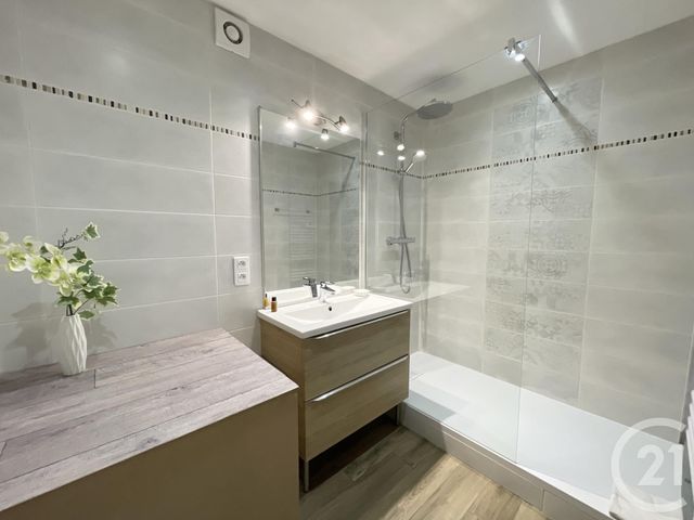 Appartement F4 à vendre - 4 pièces - 79.63 m2 - BLAGNAC - 31 - MIDI-PYRENEES - Century 21 Fly Immo