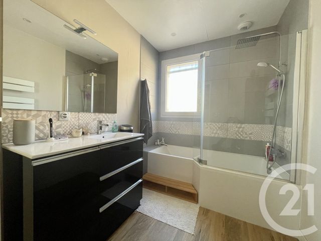 maison à vendre - 7 pièces - 161.66 m2 - BEAUZELLE - 31 - MIDI-PYRENEES - Century 21 Fly Immo