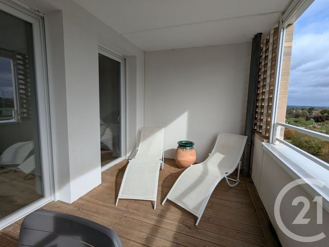 Appartement T3 à louer - 3 pièces - 62.74 m2 - BLAGNAC - 31 - MIDI-PYRENEES - Century 21 Fly Immo