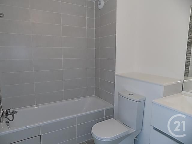 Appartement T2 à louer - 2 pièces - 39.36 m2 - TOULOUSE - 31 - MIDI-PYRENEES - Century 21 Fly Immo