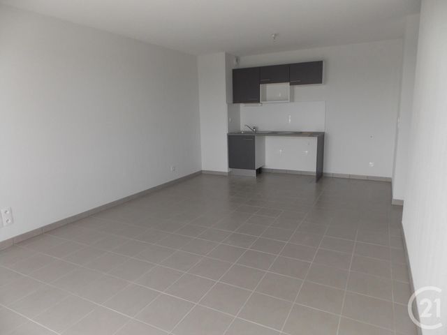 Appartement T3 à louer - 3 pièces - 67.35 m2 - BLAGNAC - 31 - MIDI-PYRENEES - Century 21 Fly Immo