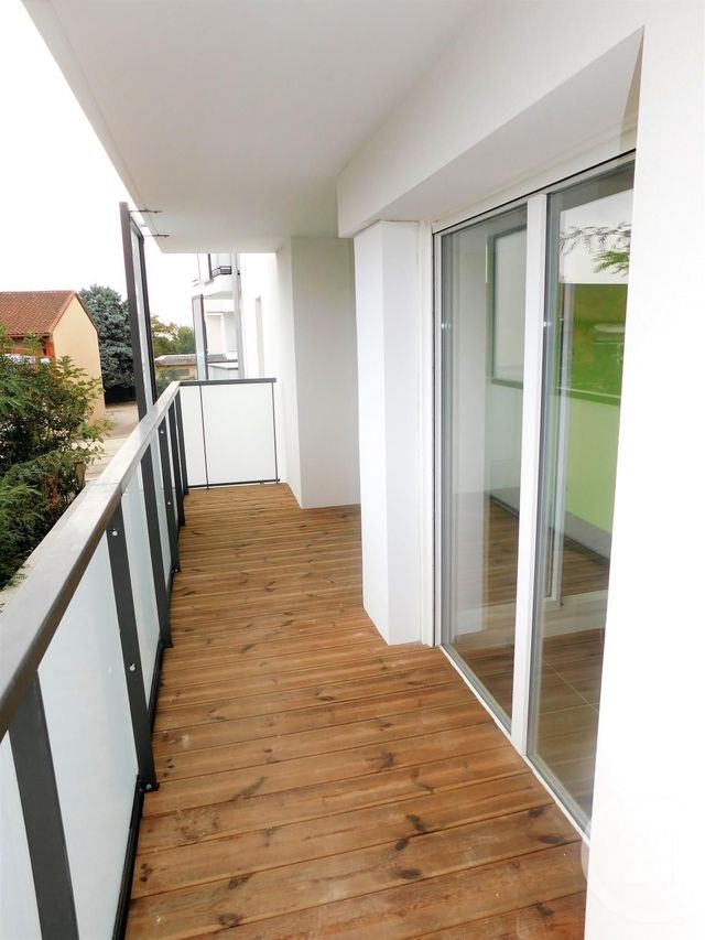 Appartement T2 à louer - 2 pièces - 41.5 m2 - BLAGNAC - 31 - MIDI-PYRENEES - Century 21 Fly Immo