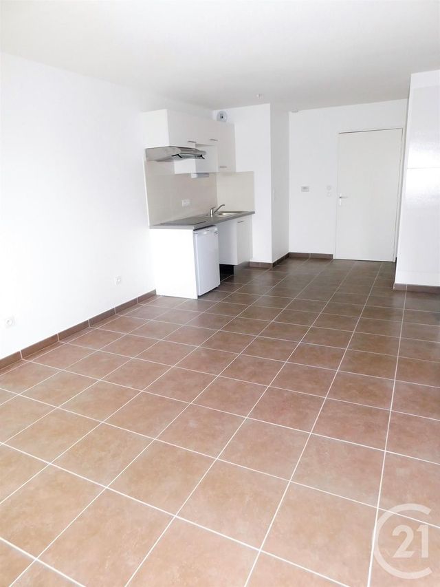 Appartement T2 à louer - 2 pièces - 41.5 m2 - BLAGNAC - 31 - MIDI-PYRENEES - Century 21 Fly Immo