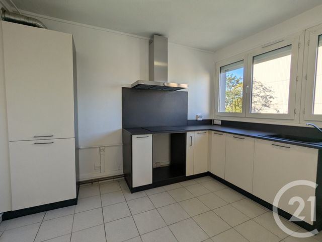 Appartement T3 à louer - 3 pièces - 78.01 m2 - BEAUZELLE - 31 - MIDI-PYRENEES - Century 21 Fly Immo
