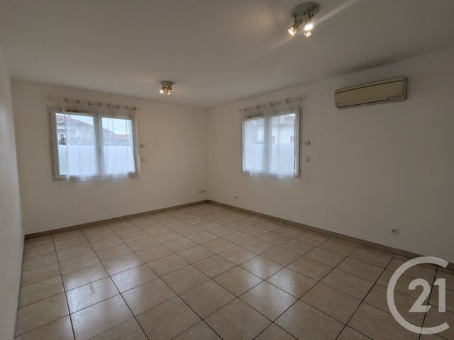Appartement Local à louer - 2 pièces - 20.0 m2 - BEAUZELLE - 31 - MIDI-PYRENEES - Century 21 Fly Immo