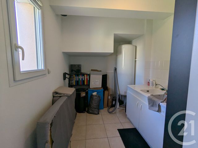 Appartement Local à louer - 2 pièces - 20.0 m2 - BEAUZELLE - 31 - MIDI-PYRENEES - Century 21 Fly Immo