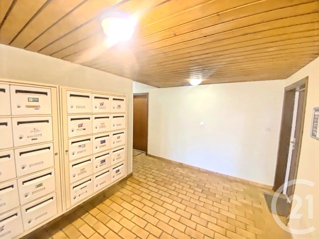 Appartement F2 à vendre - 2 pièces - 29.12 m2 - BLAGNAC - 31 - MIDI-PYRENEES - Century 21 Fly Immo
