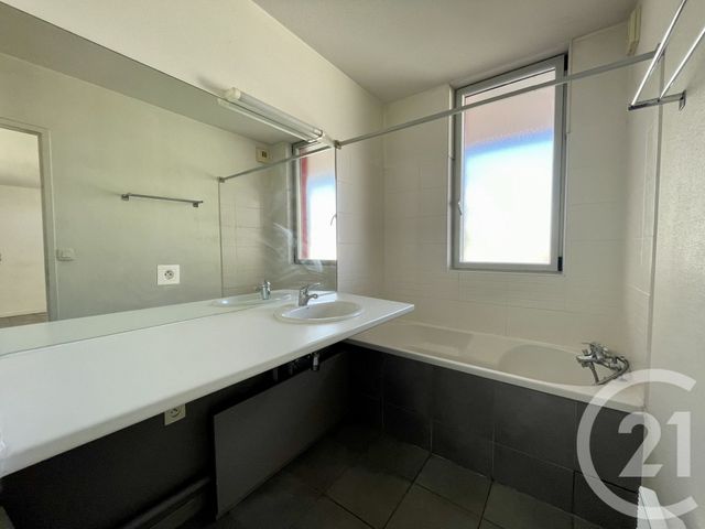 Appartement F1 bis à vendre - 2 pièces - 40.6 m2 - BLAGNAC - 31 - MIDI-PYRENEES - Century 21 Fly Immo