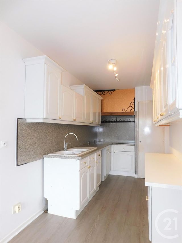 Appartement T4 à louer - 4 pièces - 82.11 m2 - BLAGNAC - 31 - MIDI-PYRENEES - Century 21 Fly Immo