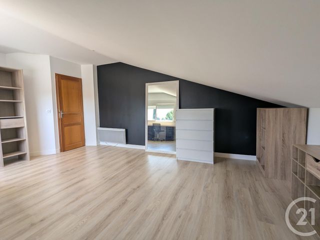 Appartement T4 à louer - 4 pièces - 102.9 m2 - AUSSONNE - 31 - MIDI-PYRENEES - Century 21 Fly Immo