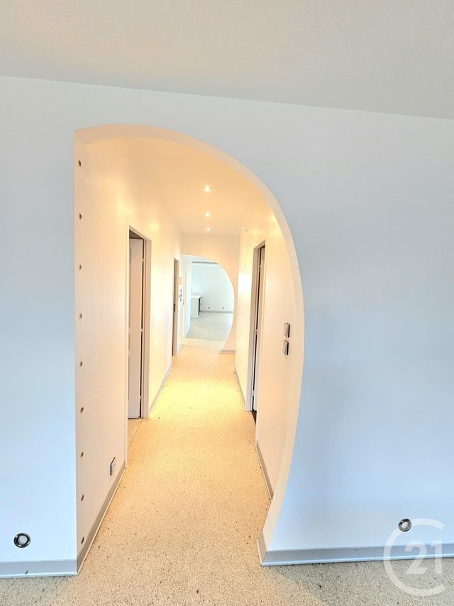 maison à louer - 5 pièces - 176.78 m2 - LEGUEVIN - 31 - MIDI-PYRENEES - Century 21 Fly Immo