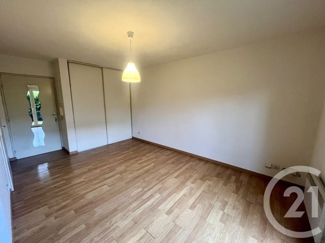 Appartement Studio à vendre - 1 pièce - 25.15 m2 - BLAGNAC - 31 - MIDI-PYRENEES - Century 21 Fly Immo