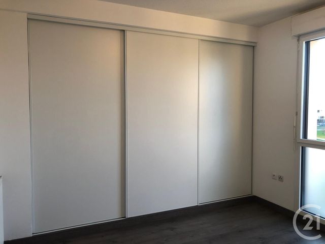 Appartement F3 à louer - 3 pièces - 72.5 m2 - BEAUZELLE - 31 - MIDI-PYRENEES - Century 21 Fly Immo