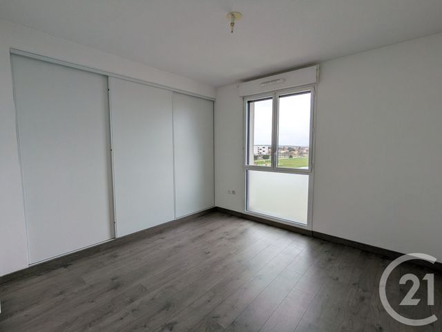 Appartement F3 à louer - 3 pièces - 72.5 m2 - BEAUZELLE - 31 - MIDI-PYRENEES - Century 21 Fly Immo