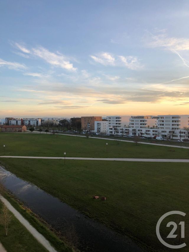 Appartement F3 à louer - 3 pièces - 72.5 m2 - BEAUZELLE - 31 - MIDI-PYRENEES - Century 21 Fly Immo