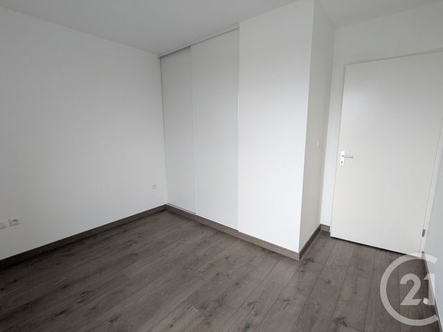 Appartement F3 à louer - 3 pièces - 72.5 m2 - BEAUZELLE - 31 - MIDI-PYRENEES - Century 21 Fly Immo