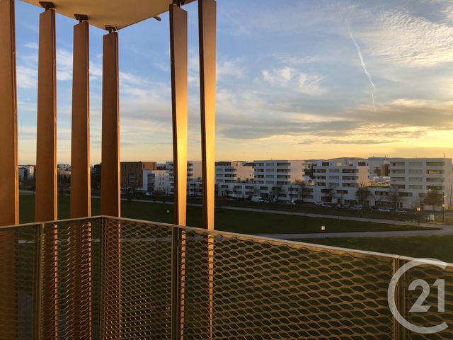 Appartement F3 à louer - 3 pièces - 72.5 m2 - BEAUZELLE - 31 - MIDI-PYRENEES - Century 21 Fly Immo