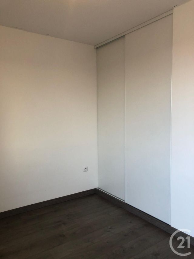 Appartement F3 à louer - 3 pièces - 72.5 m2 - BEAUZELLE - 31 - MIDI-PYRENEES - Century 21 Fly Immo