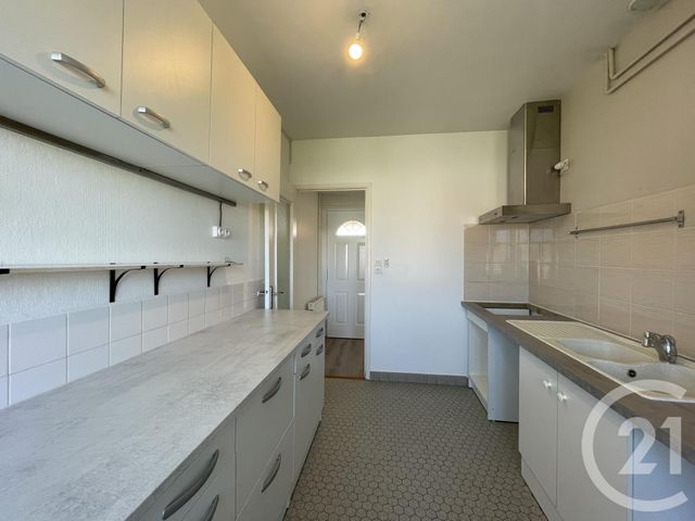 Appartement T3 à louer - 3 pièces - 70.0 m2 - BEAUZELLE - 31 - MIDI-PYRENEES - Century 21 Fly Immo