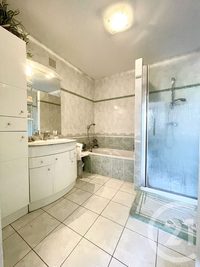 Appartement F4 à vendre - 4 pièces - 79.91 m2 - BLAGNAC - 31 - MIDI-PYRENEES - Century 21 Fly Immo