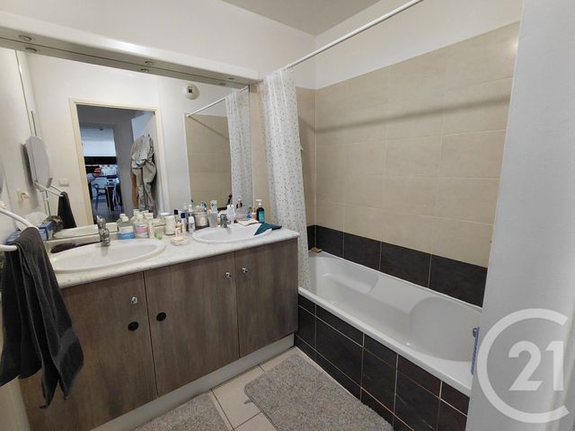 Appartement T3 à vendre - 3 pièces - 62.59 m2 - TOULOUSE - 31 - MIDI-PYRENEES - Century 21 Fly Immo