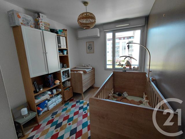 Appartement T3 à vendre - 3 pièces - 62.59 m2 - TOULOUSE - 31 - MIDI-PYRENEES - Century 21 Fly Immo