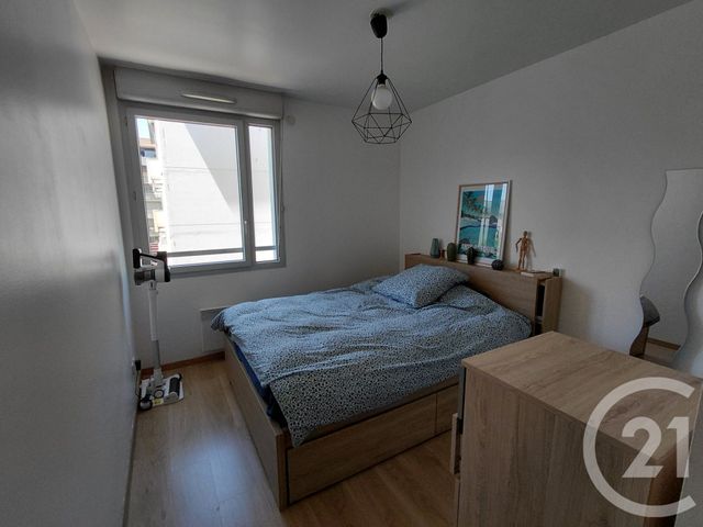 Appartement T3 à vendre - 3 pièces - 62.59 m2 - TOULOUSE - 31 - MIDI-PYRENEES - Century 21 Fly Immo