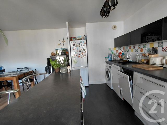 Appartement T3 à vendre - 3 pièces - 62.59 m2 - TOULOUSE - 31 - MIDI-PYRENEES - Century 21 Fly Immo