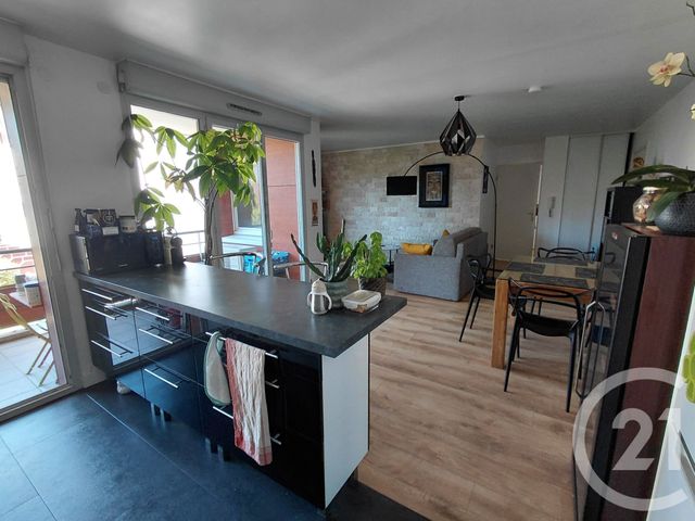 Appartement T3 à vendre - 3 pièces - 62.59 m2 - TOULOUSE - 31 - MIDI-PYRENEES - Century 21 Fly Immo