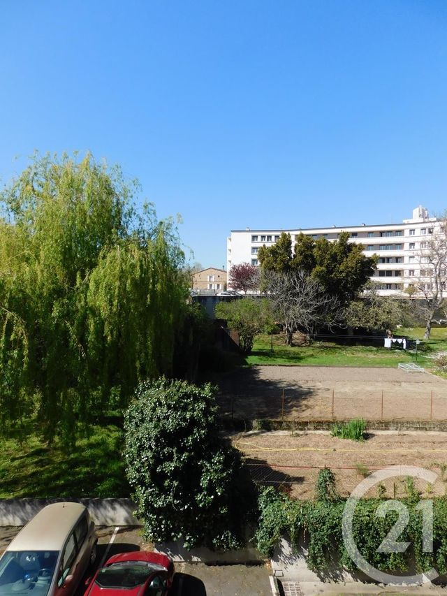 Appartement Studio à louer - 1 pièce - 19.39 m2 - BLAGNAC - 31 - MIDI-PYRENEES - Century 21 Fly Immo