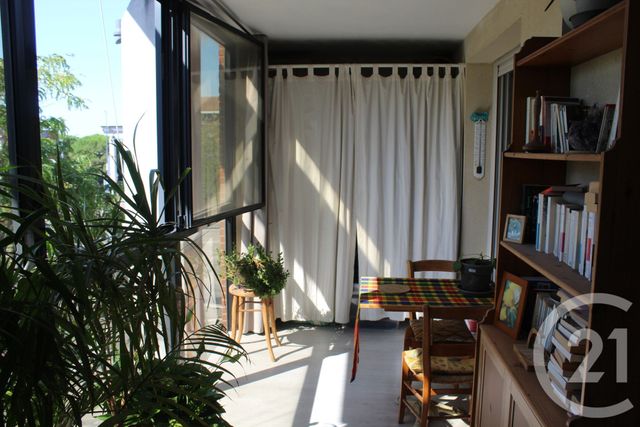 Appartement T1 à vendre - 1 pièce - 30.5 m2 - BLAGNAC - 31 - MIDI-PYRENEES - Century 21 Fly Immo