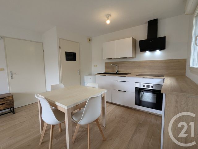 Appartement T2 à louer - 2 pièces - 43.16 m2 - FENOUILLET - 31 - MIDI-PYRENEES - Century 21 Fly Immo